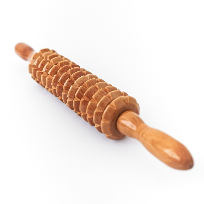 Ananas – Holzelement Madero Körper Produktbild – Madero Schweiz